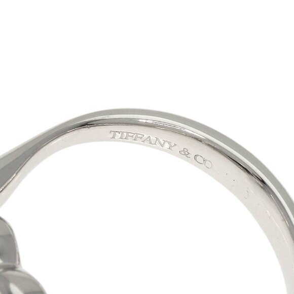 TIFFANY & CO. Platinum Diamond Ring - Picture 5 of 10
